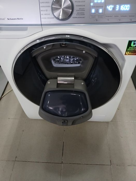 Нова пральна машина Samsung WW9XM76NN2R 9кг з Німеччини
