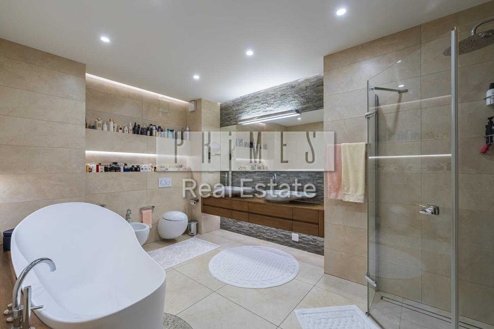 Продаж квартири 180м2 вул Ділова 2 Печерськ Центр