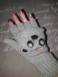 Szare zimowe rękawiczki z odkrytymi palcami misie