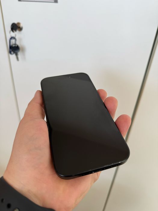 Sprzedam Iphona 15 Czarny 128 GB zestaw +etui apple