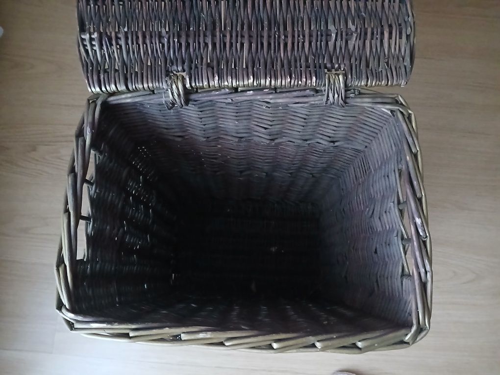 Cesto cor castanha