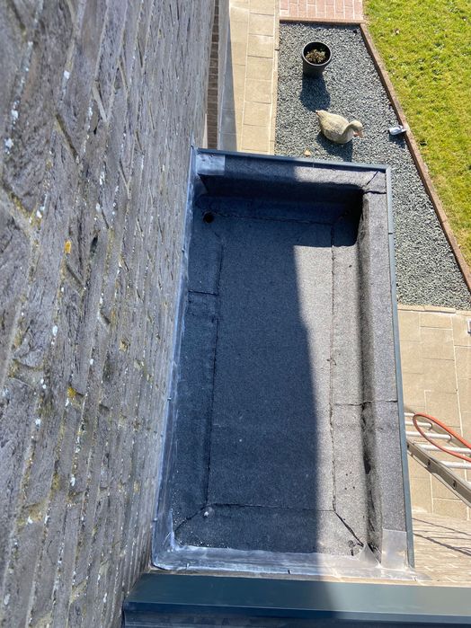 Dachy Plaskie. Pokrycie dachowe, papa termozgrzewalną