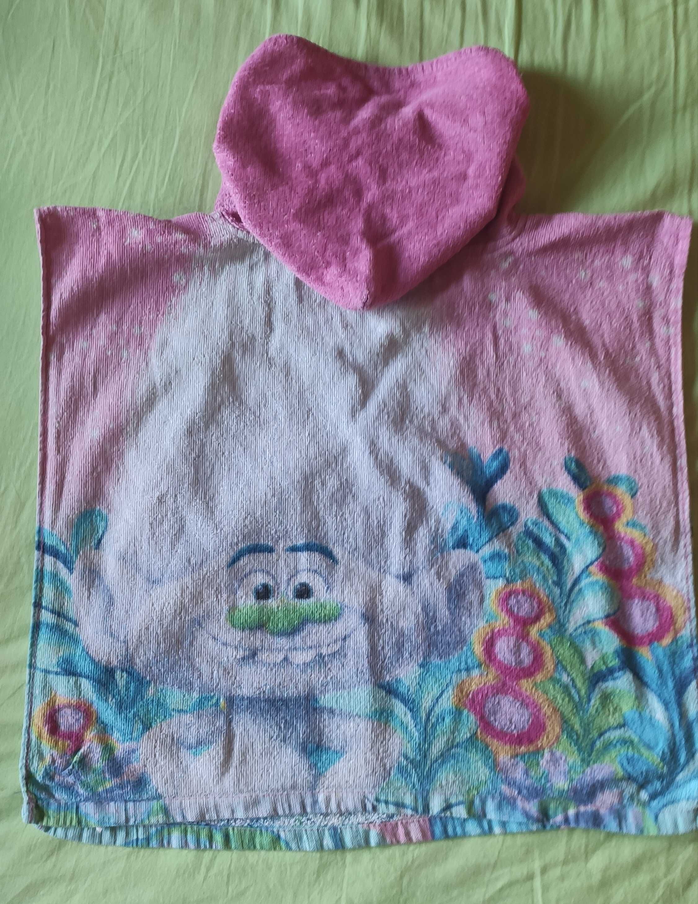 Ręcznik z kapturem poncho