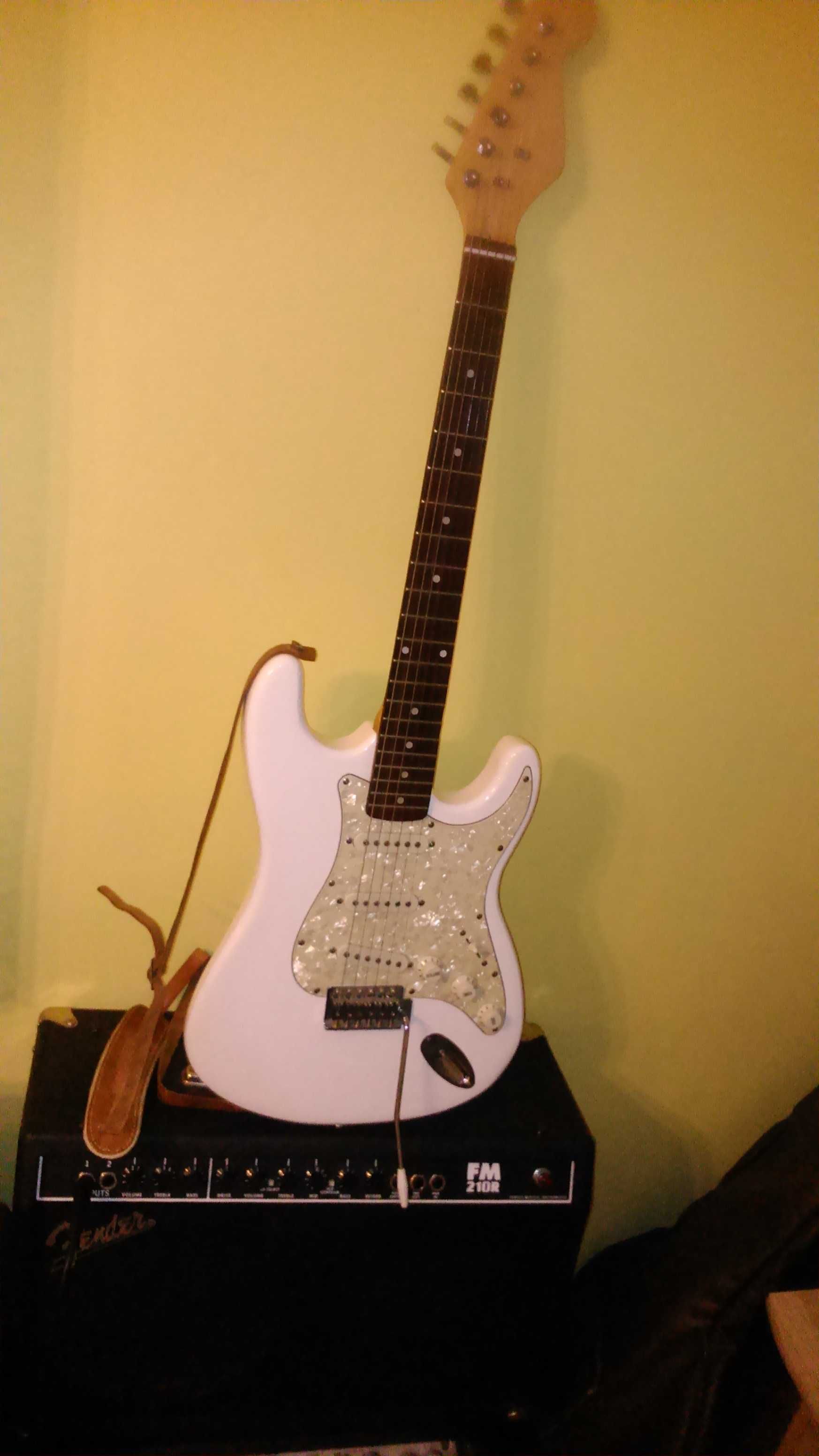 Sprzedam gitarę squier stratocaster