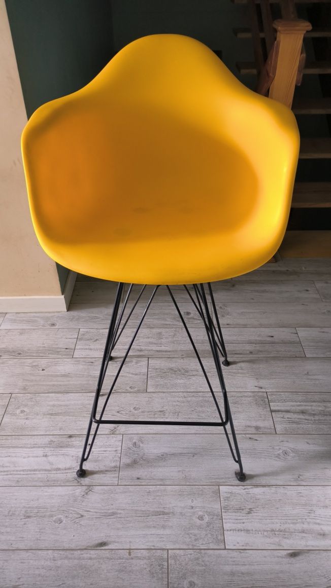 Hoker, krzesło barowe żółte