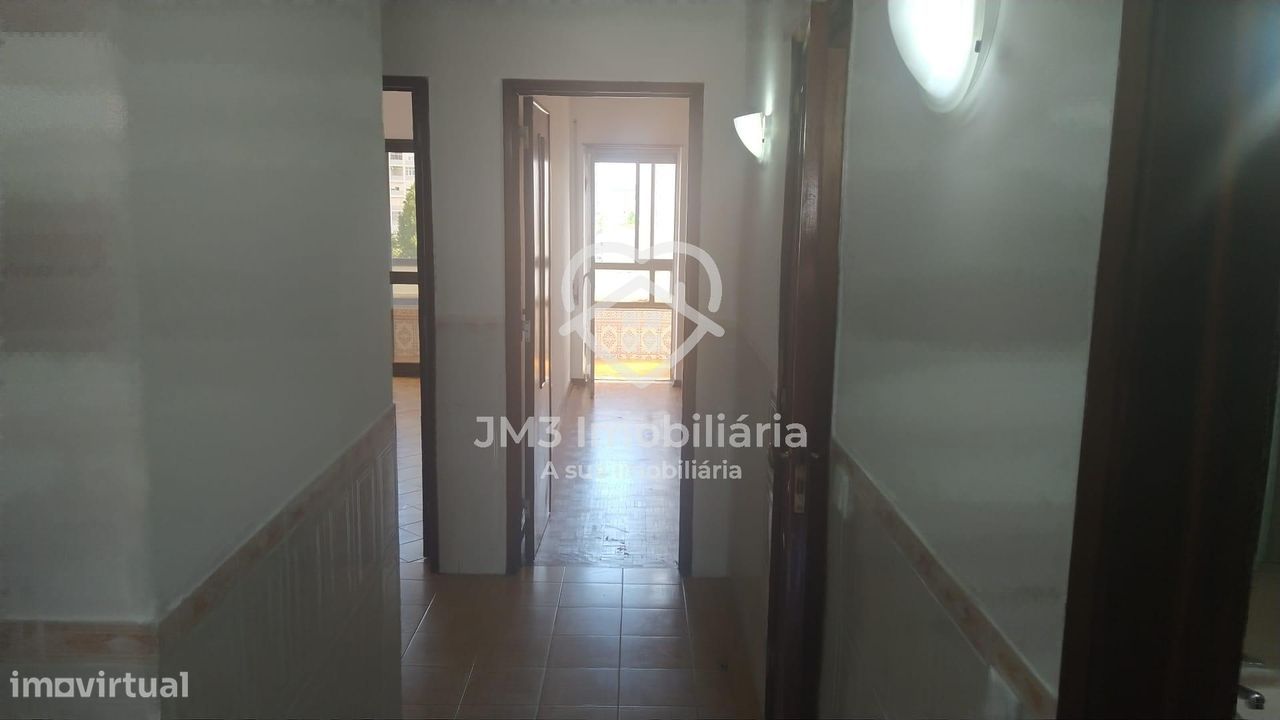 Apartamento T3 em Barreiro
