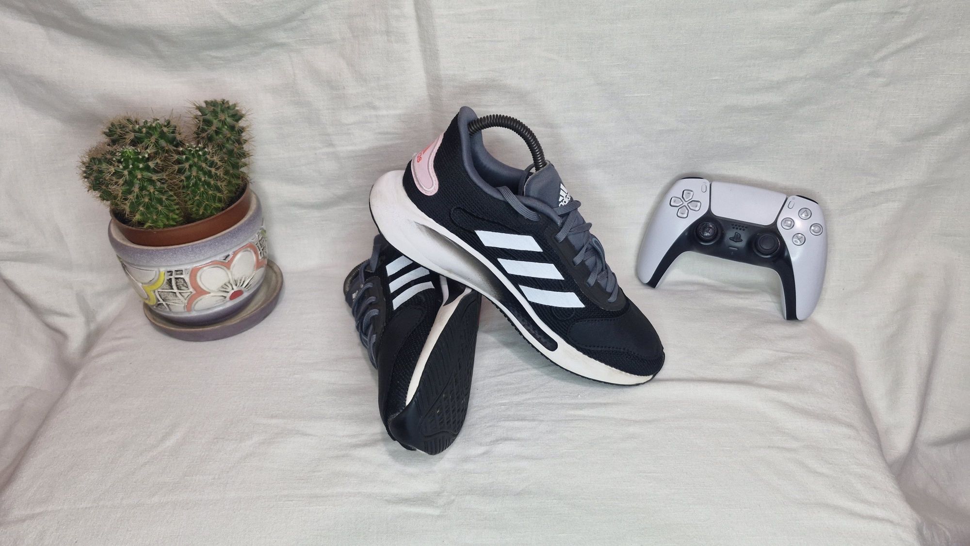 Жіночі кросівки Adidas Galaxar.Розмір 37