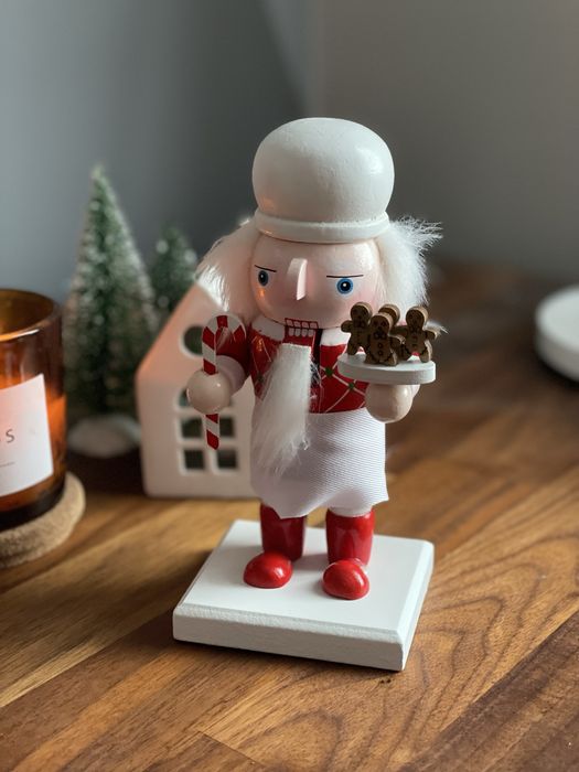 Na prezent! Świąteczna drewniana ozdoba dziadek do orzechów