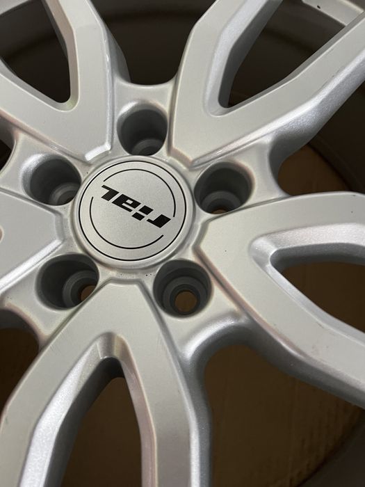 Alufelgi KOMPLET 5x114,3 19 cali Mazda Nissan Honda jak nowe