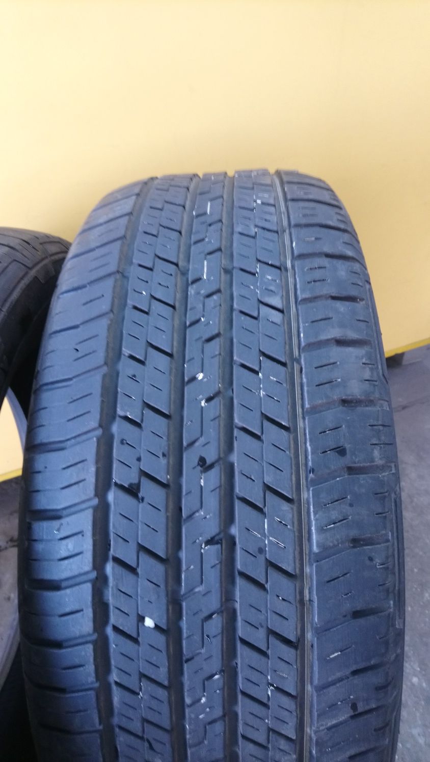 Opony używane letnie Continental 4x4 235/50R19, 2 sztuki