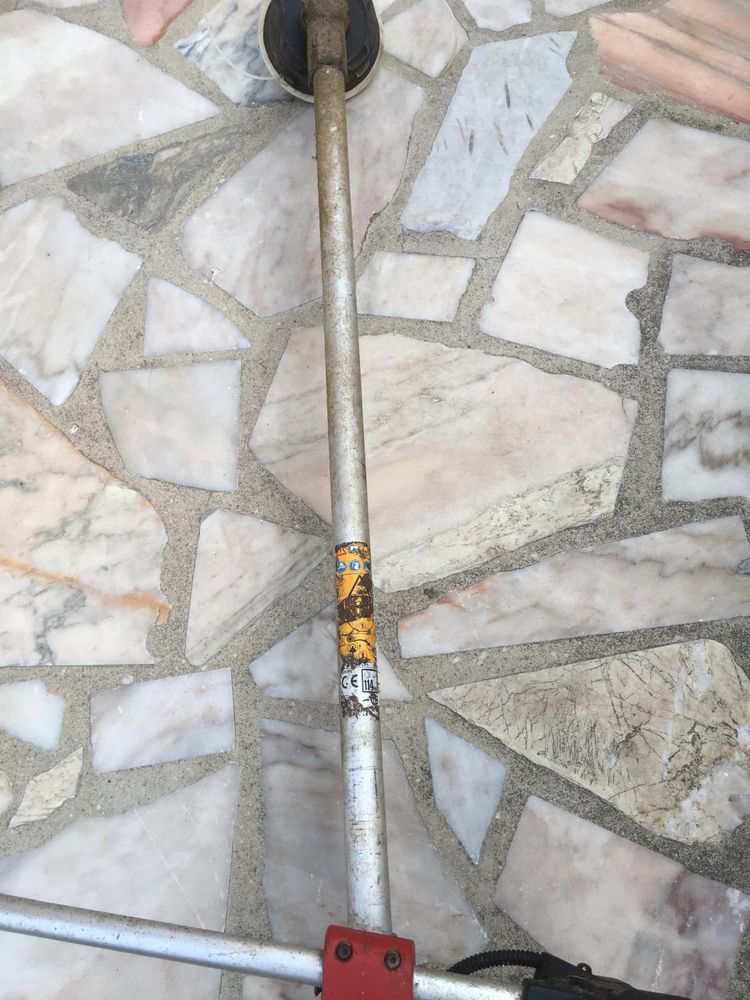 Ceifeira Jonsered RS52