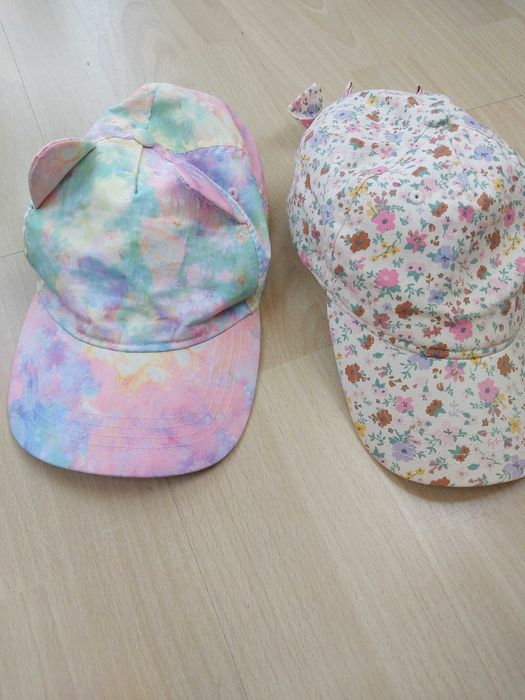 Czapka z daszkiem H&M 2-pak r.128-146, 8-11 l.