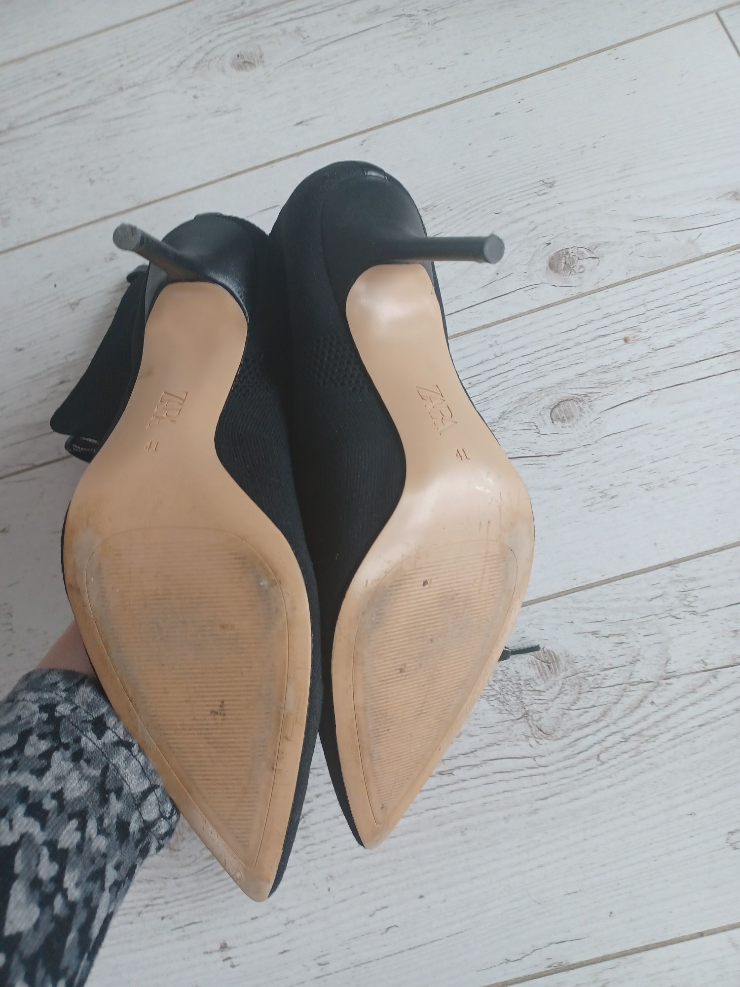 Buty na obcasie zara 41