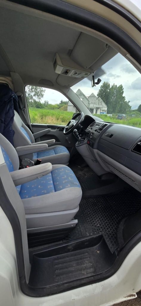 Vw Transporter T5 2009r