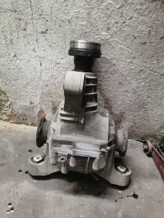 Most tylny dyfer ZF Volkswagen Touareg 5.0 Porsche Cayenne 4.5