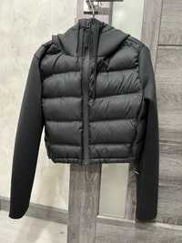 Куртка Zara , курточка з неопреновими рукавами і капішоном