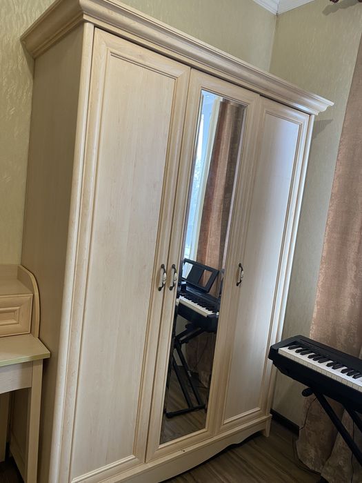 Меблі в дитячу, спльню, весь комплект 5000