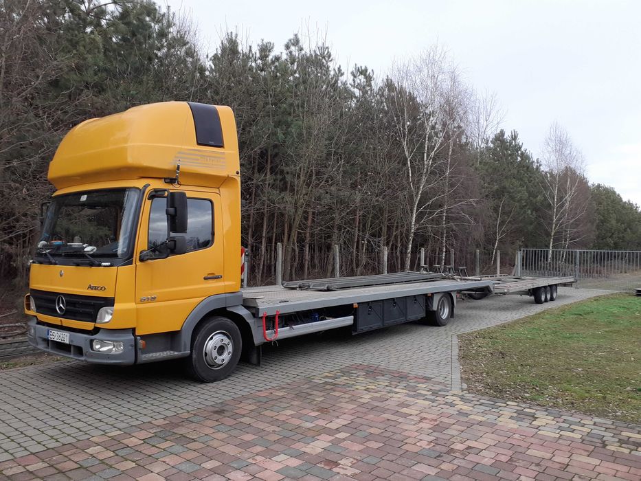 Mercedes Laveta 818L 2005r