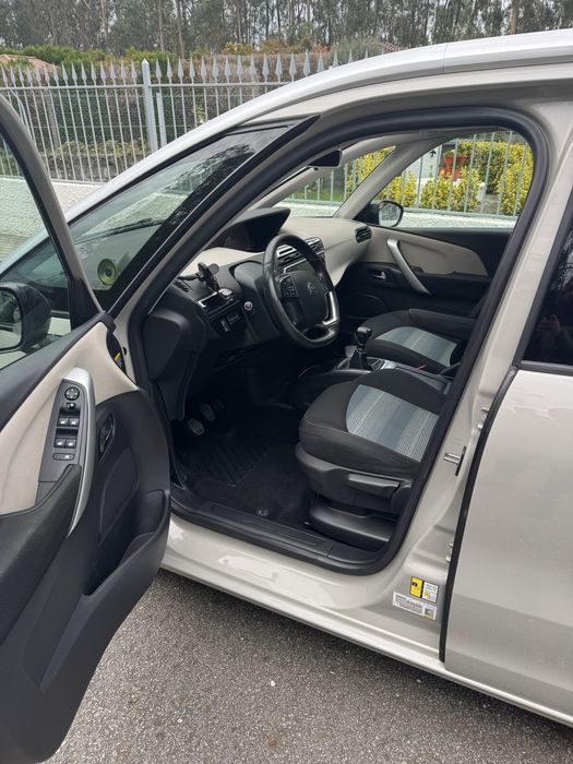 Vende-se Citroën C4 Spacetourer 1.6 manual – 7 lugares