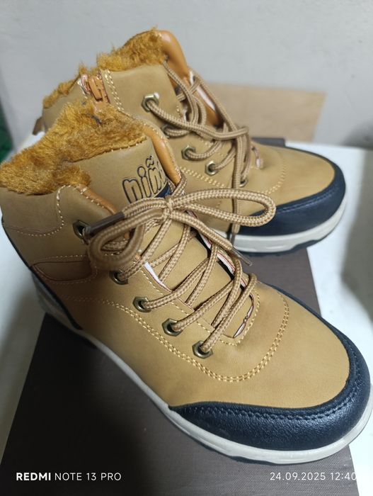 Buty zimowe, nowe, bez metki
