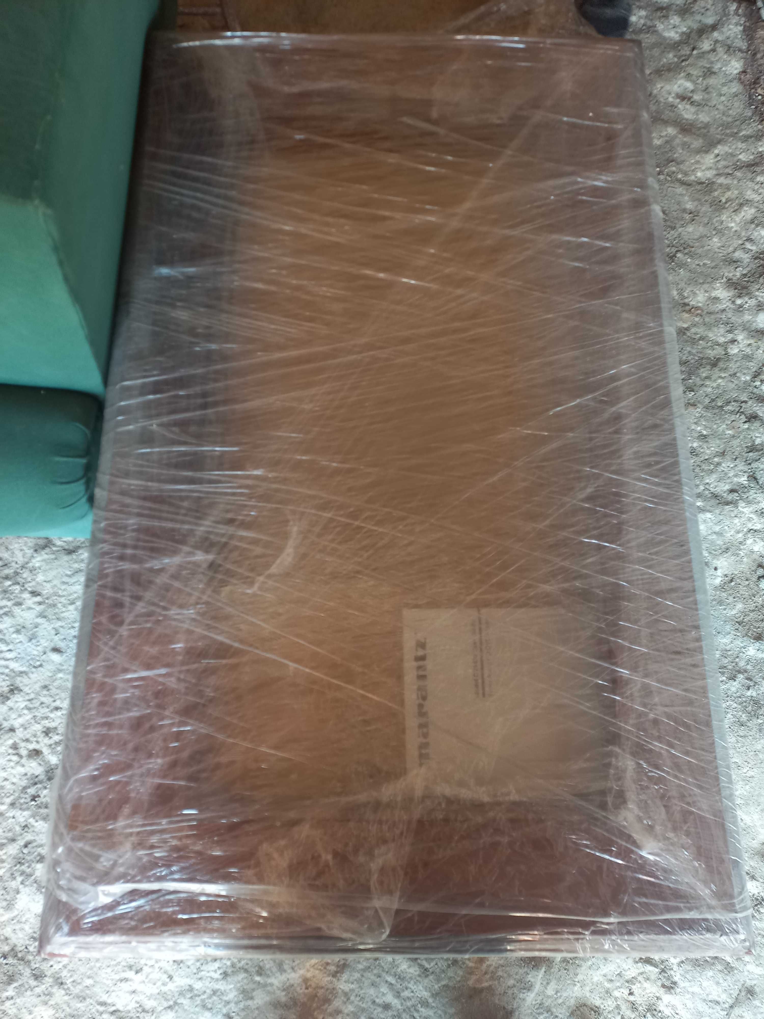 Mesa de centro retangular com vidro NOVA