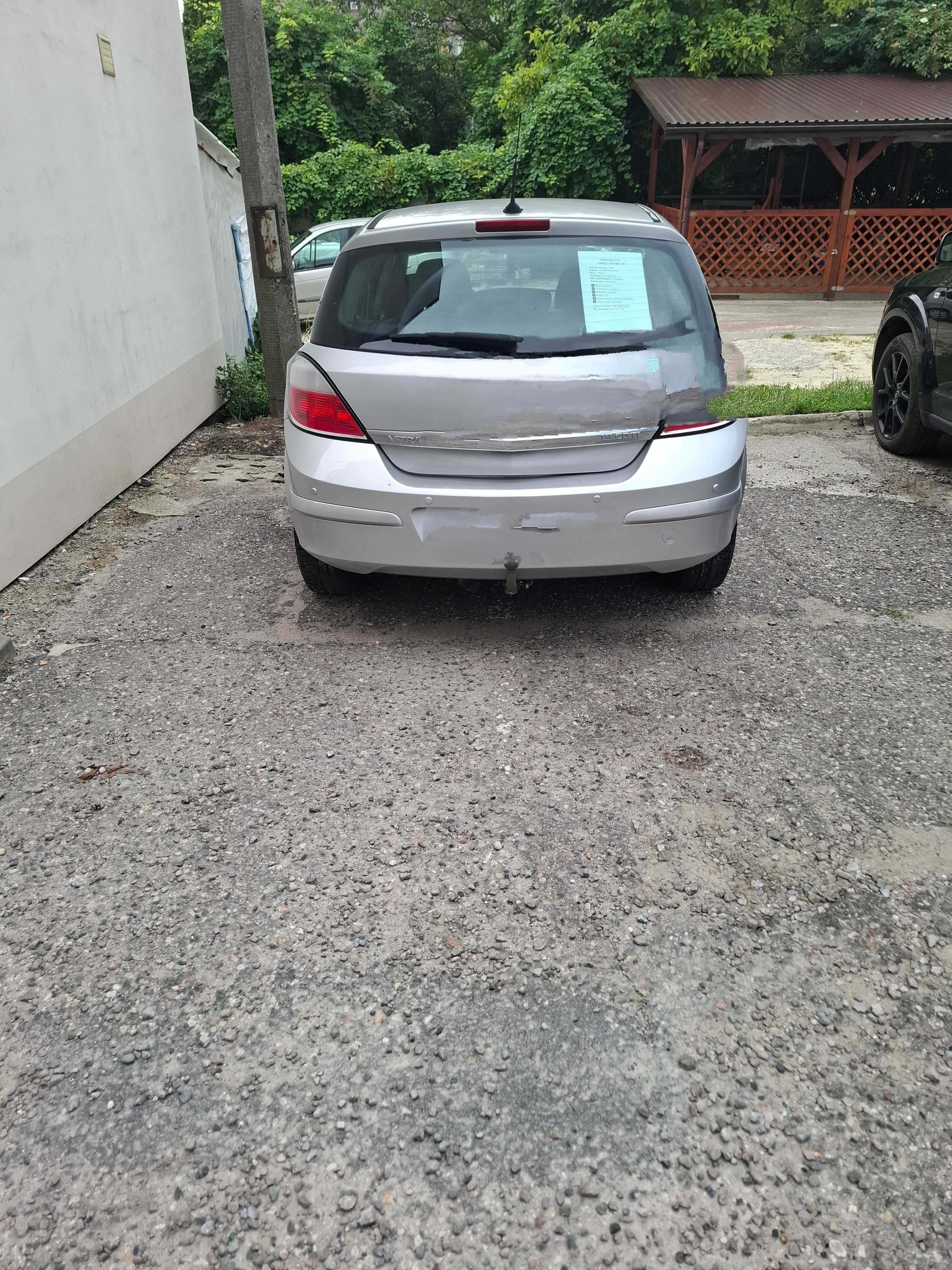 Opel astra h super stan