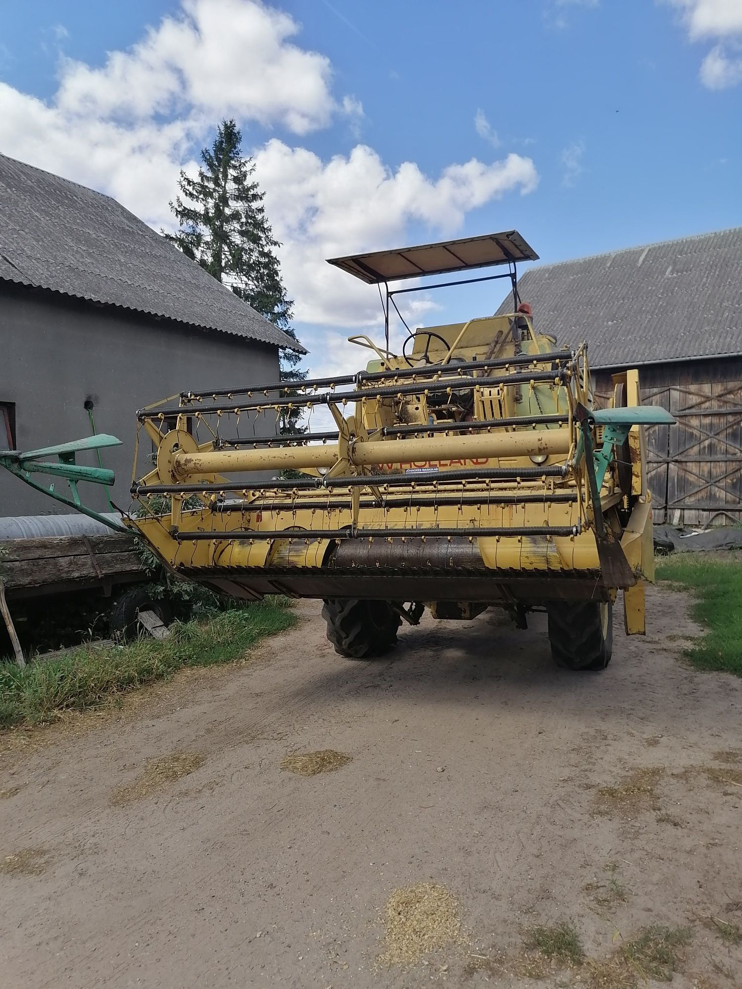 Kombajn New Holland 1520