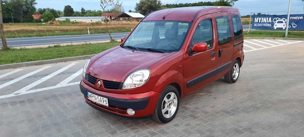 Renault kangoo  Пасажир,свіжопригнана