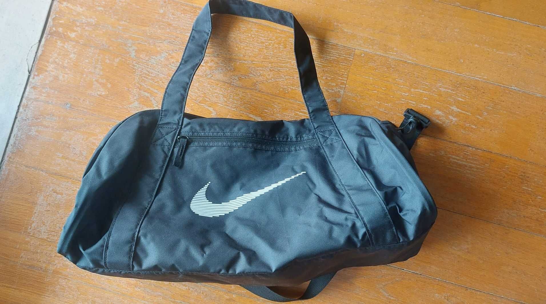 Mochila de desporto Preta da NIKE [NOVA]
