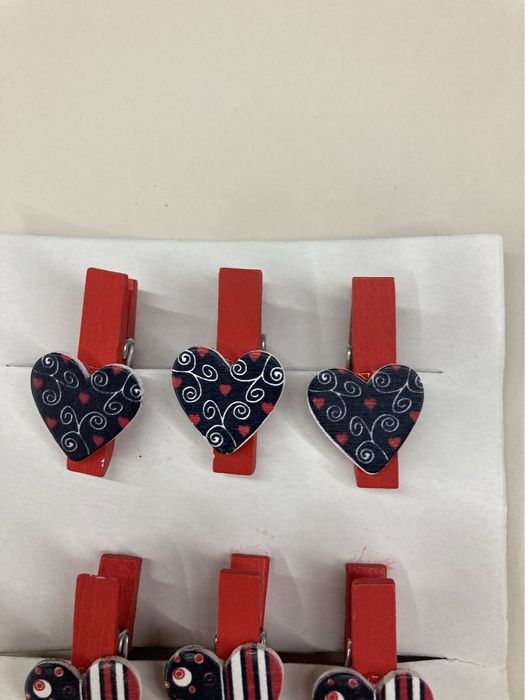 Klamerki ozdobne, świąteczne 9 szt., serduszka Christmas 3,5 cm