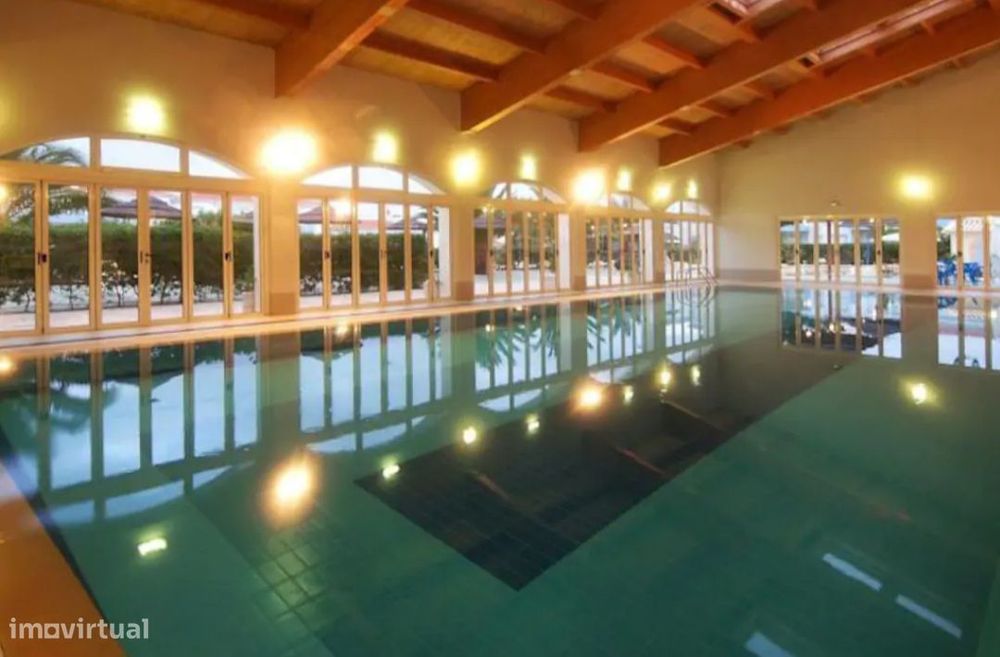 Aluga~se T2 Oasis Parque