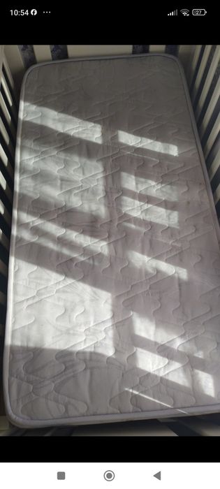 Cama de bebe com colchão