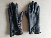 Czarne ocieplane rękawiczki