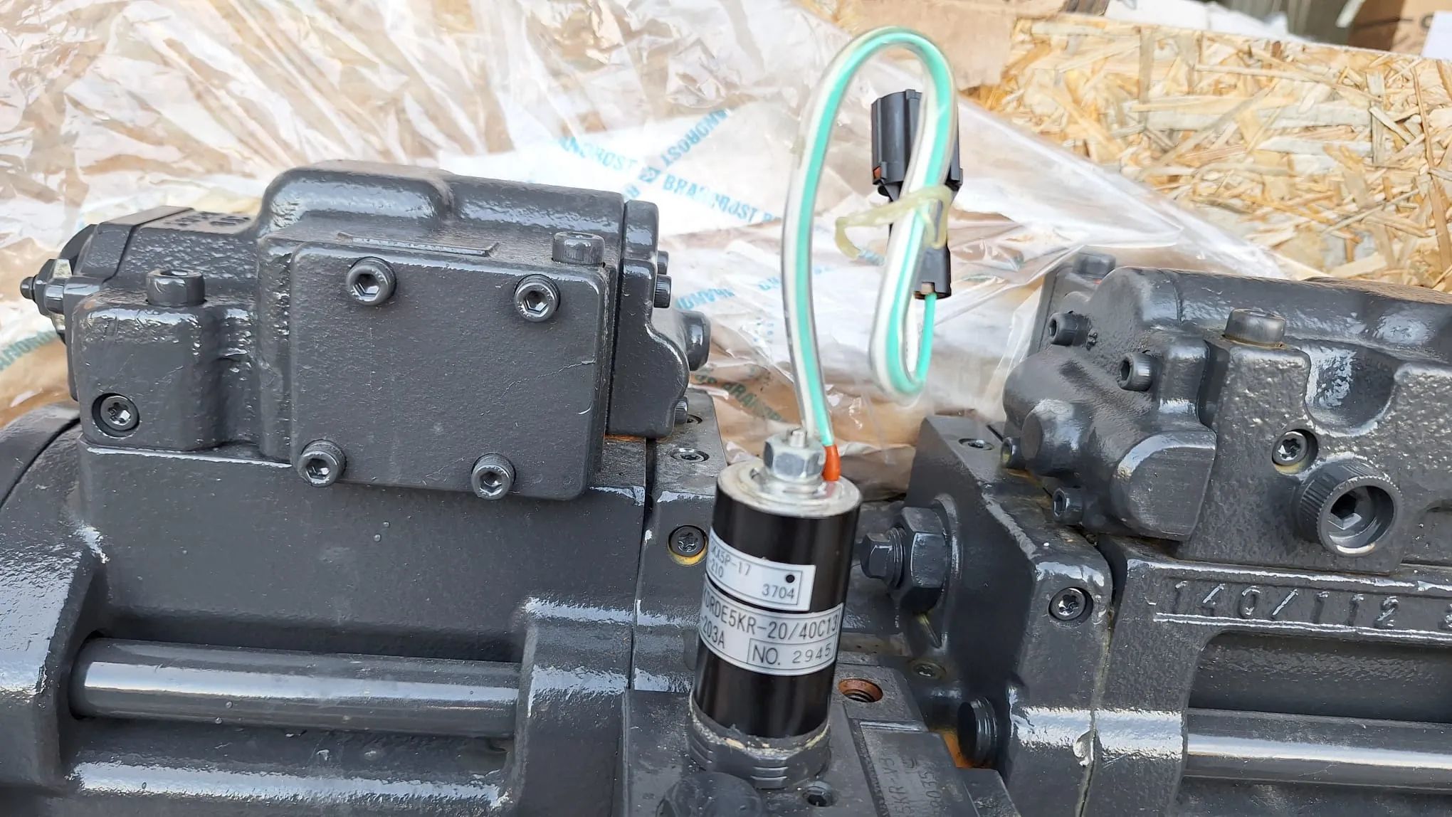 Pompa hydrauliczna ksj15460 kpm 23807416 cnh case 330 Doosan 225 inne K5V140 Kawasaki  Volvo