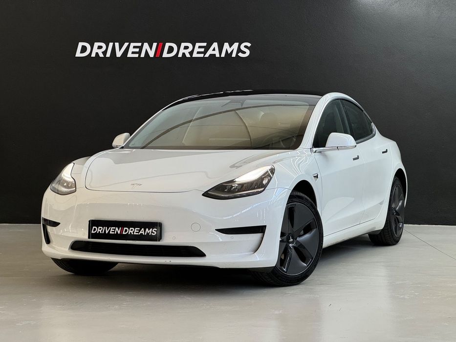 Tesla Model 3 Standard Range Plus RWD