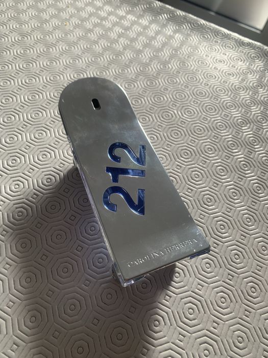 Perfume 212 Carolina herrera heroes