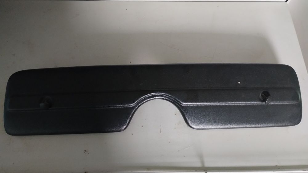 Заглушка радіатора Skoda Octavia tour