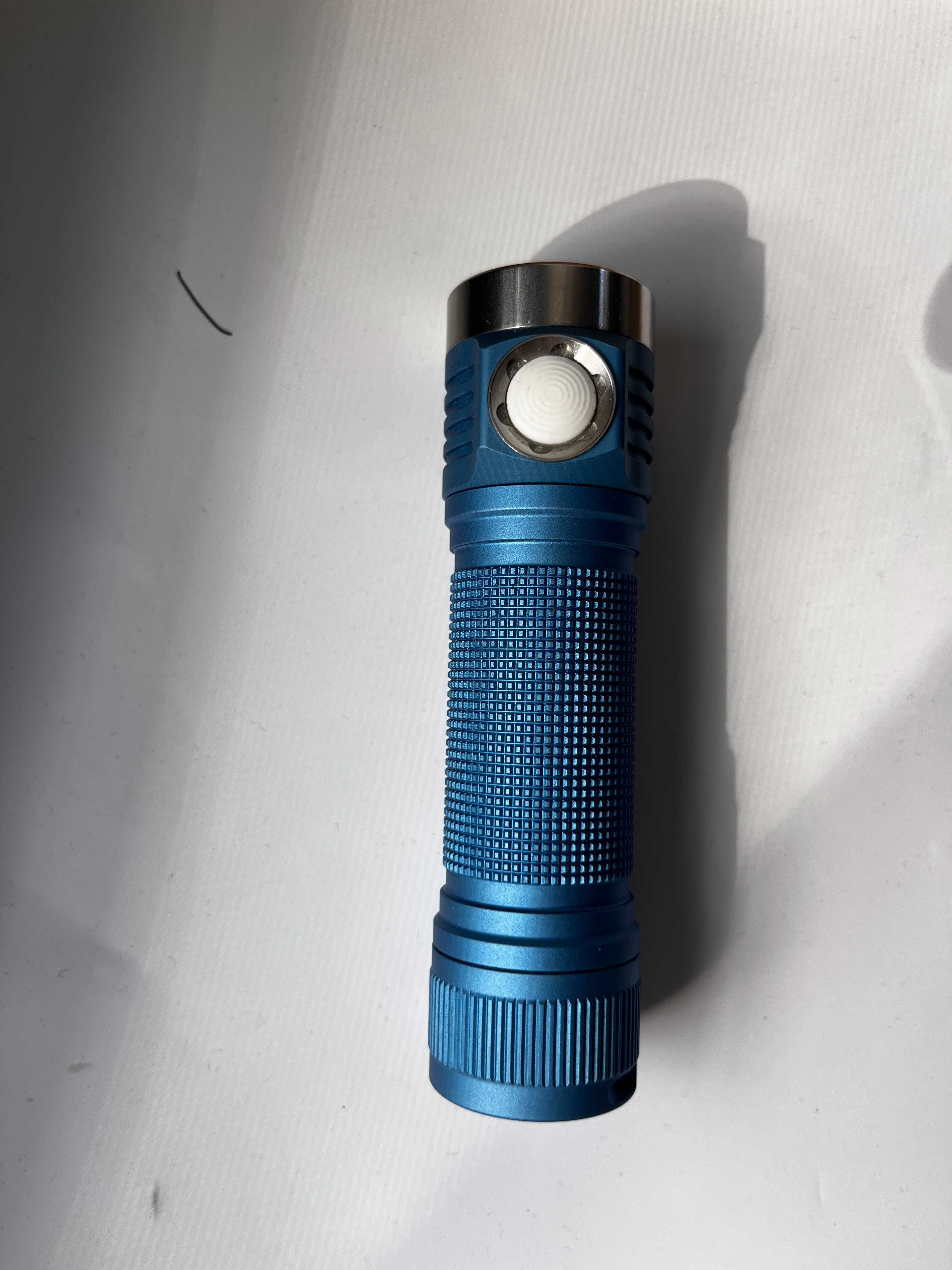Latarka emisar D4K noctigon EDC