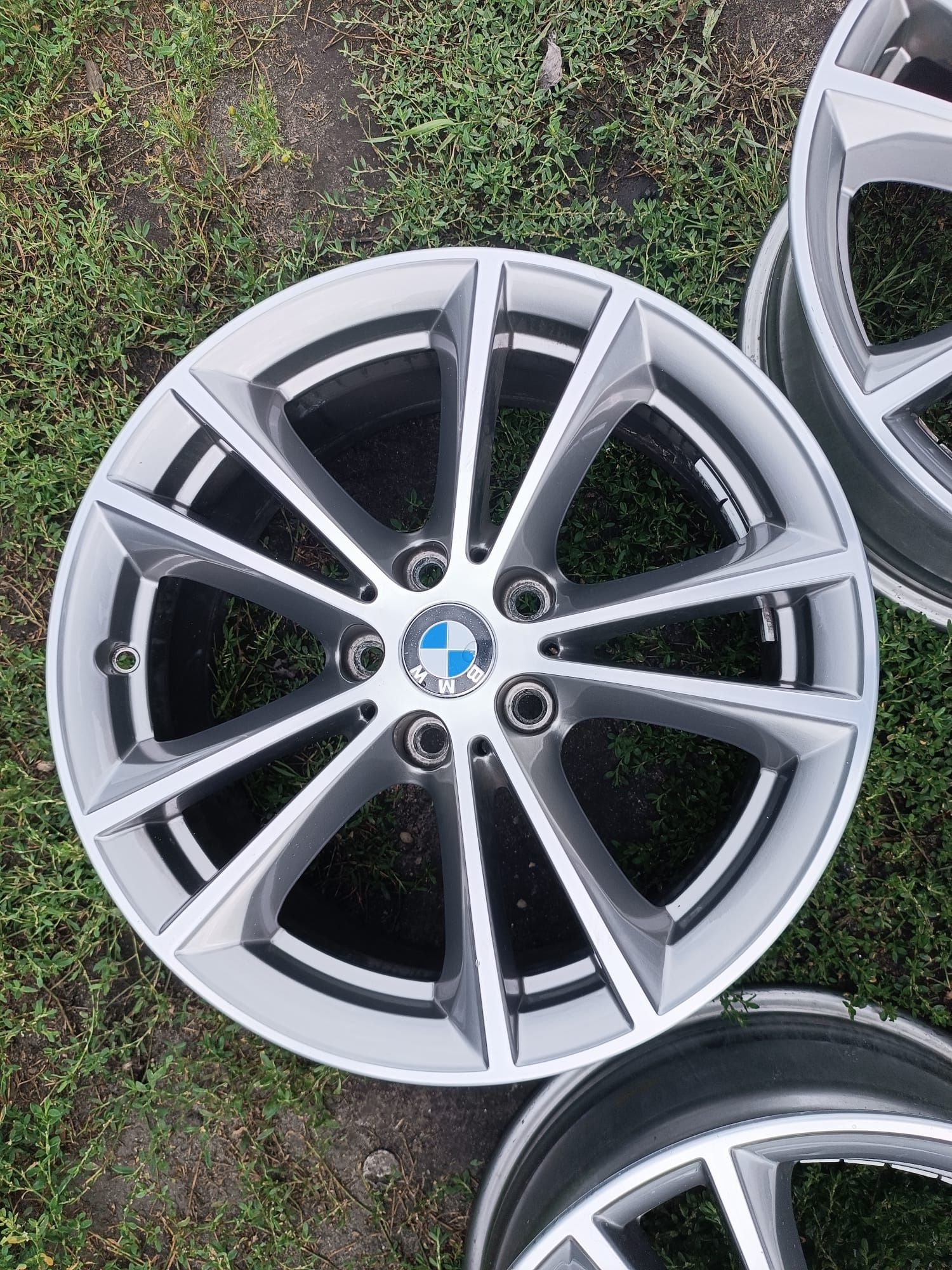 Alufelgi 17 BMW G30 G31 G20 G01 G02 G11 G12 5x112 IS27