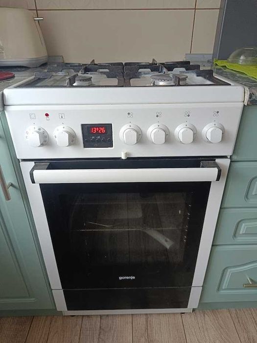 Продам комбинированную плиту gorenje K57375AW б/у размер 50×85×60 см