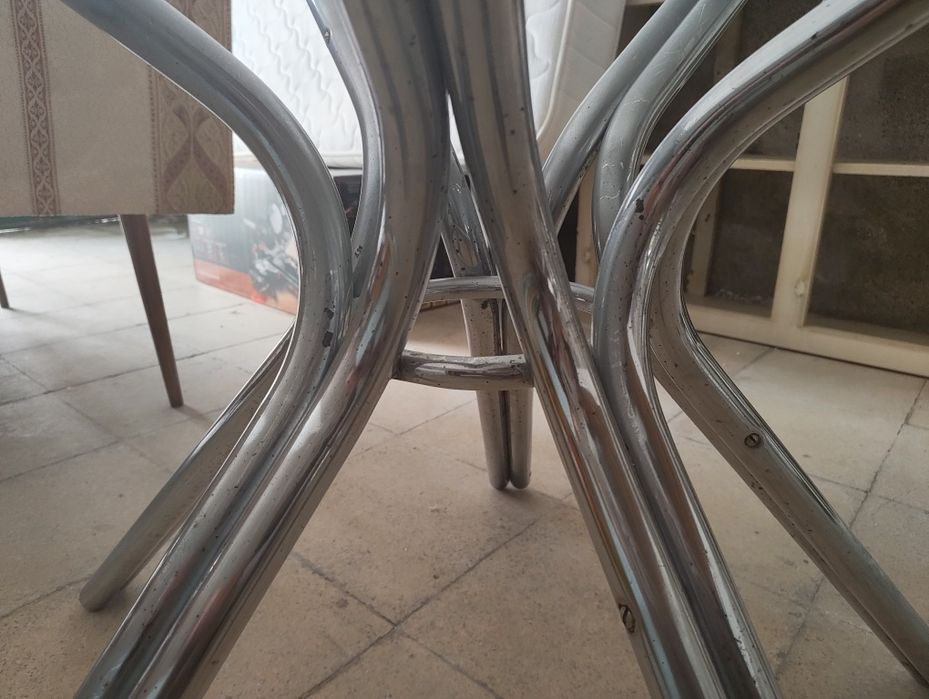 Mesa tubular estrutura sem tampo
