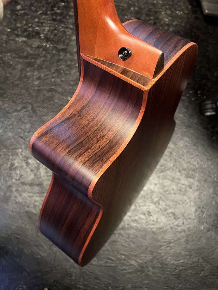 Guitarra Harley Benton CLG-70ASR CE SBK AllSolid