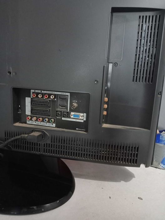 vendo tv samsung de 32" a trabalhar bem