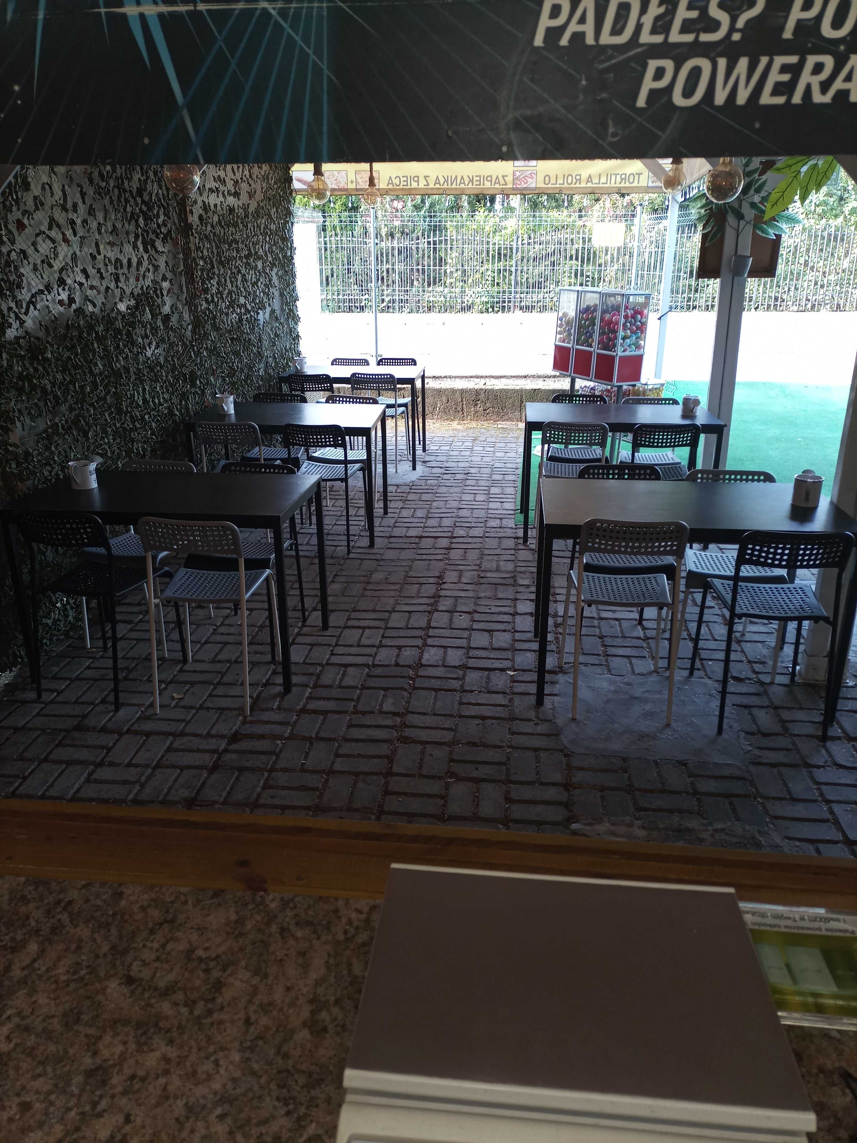 Sprzedam krzesełka i stoły