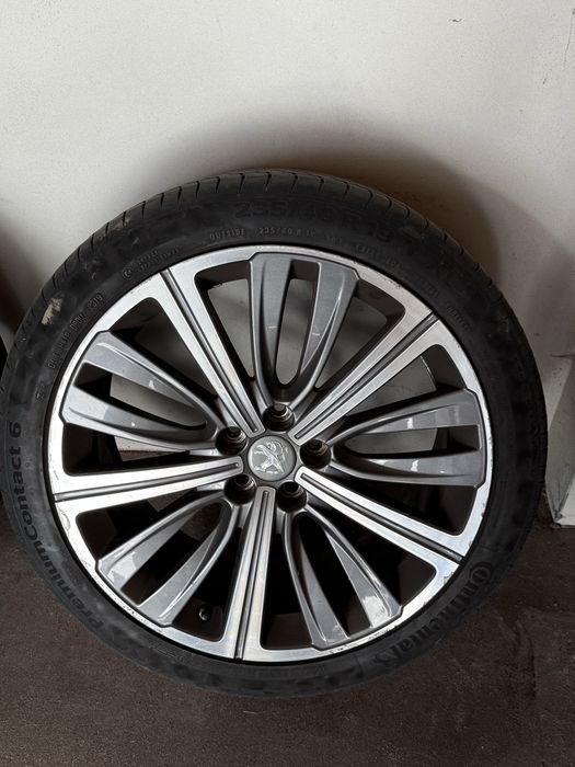 Peugeot felgi 19 z oponami letnimi