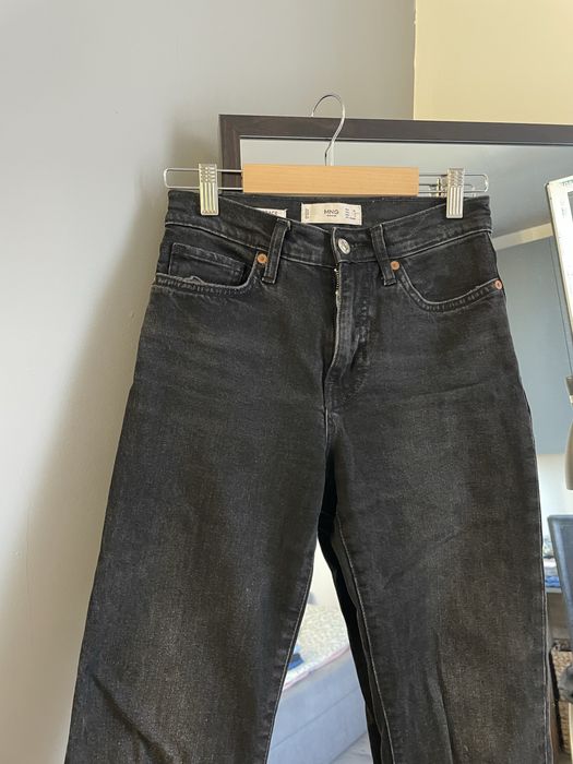 Чорні джинси mango