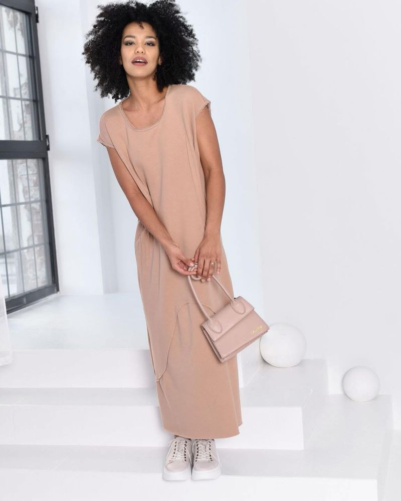 Miss City Official sukienka dresowa midi M/L