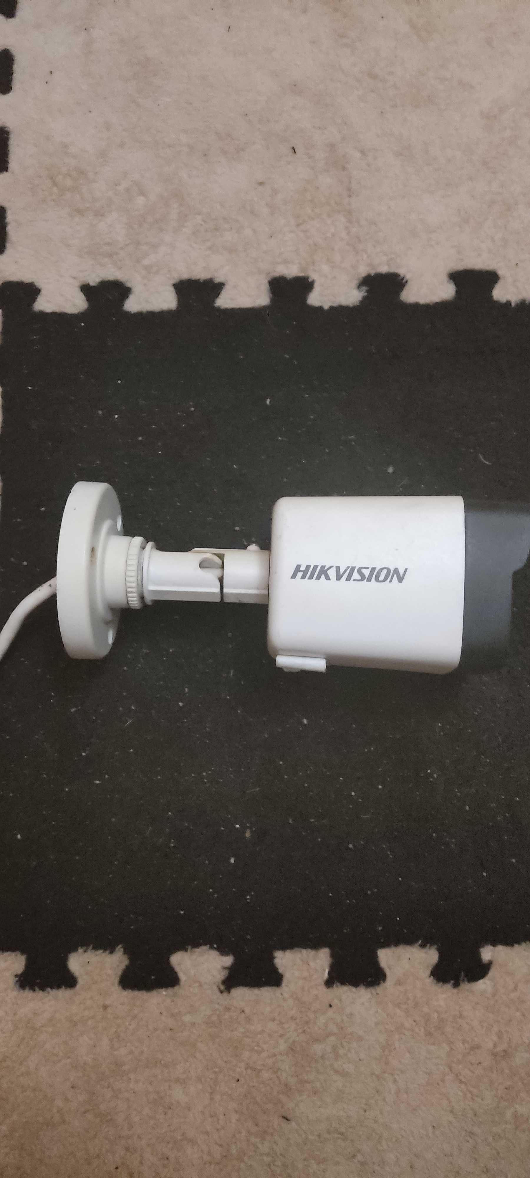 IP-камера відеоспостереження hikvision dS-2cd1021
