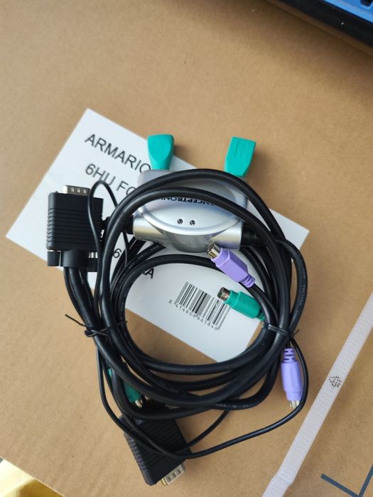 Mini KVM Switch Conceptronic