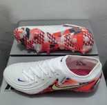 Nike Phantom Luna